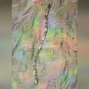 7" Elegant 14 KT Genuine Gold And Genuine Diamond Bracelet